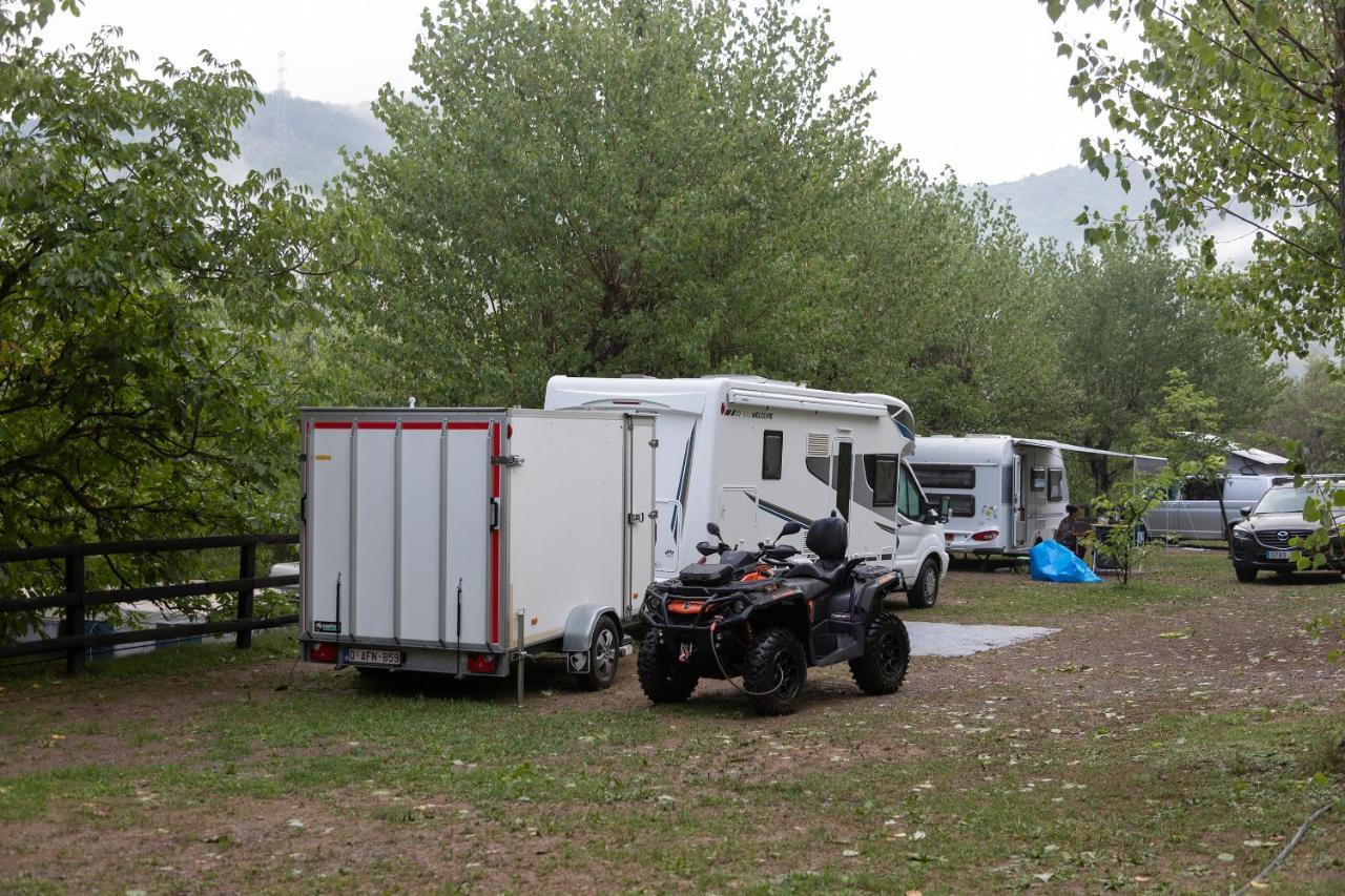 Camping Alta Ribagorça El Pont de Suert Exterior foto